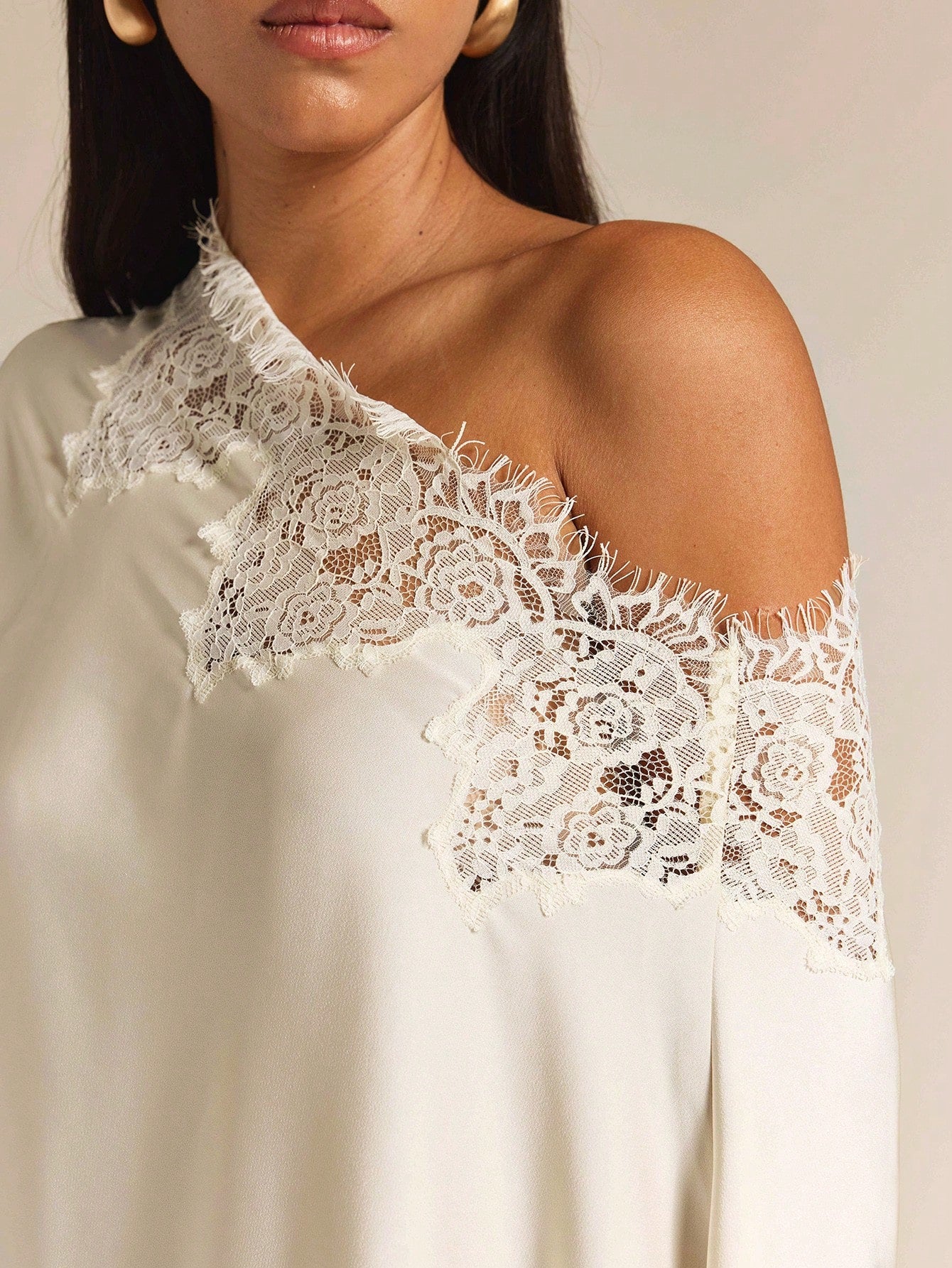 COSMINA Women's Lace Patchwork Asymmetric Shoulder Casual Elegant Romantic Versatile Daily Tea Party Outing Shirt Cream White Autumn