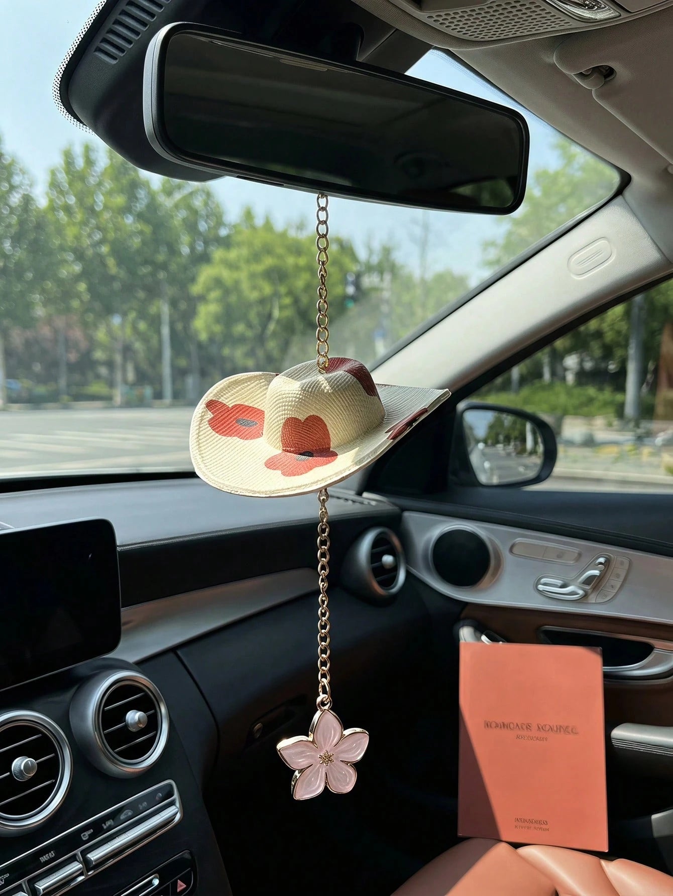 Cowboy Hat Cherry Blossom Car Hanging Ornament Pink Flower Rearview Mirror Charm Cute Aesthetic Car Interior Decor Accessories For Women