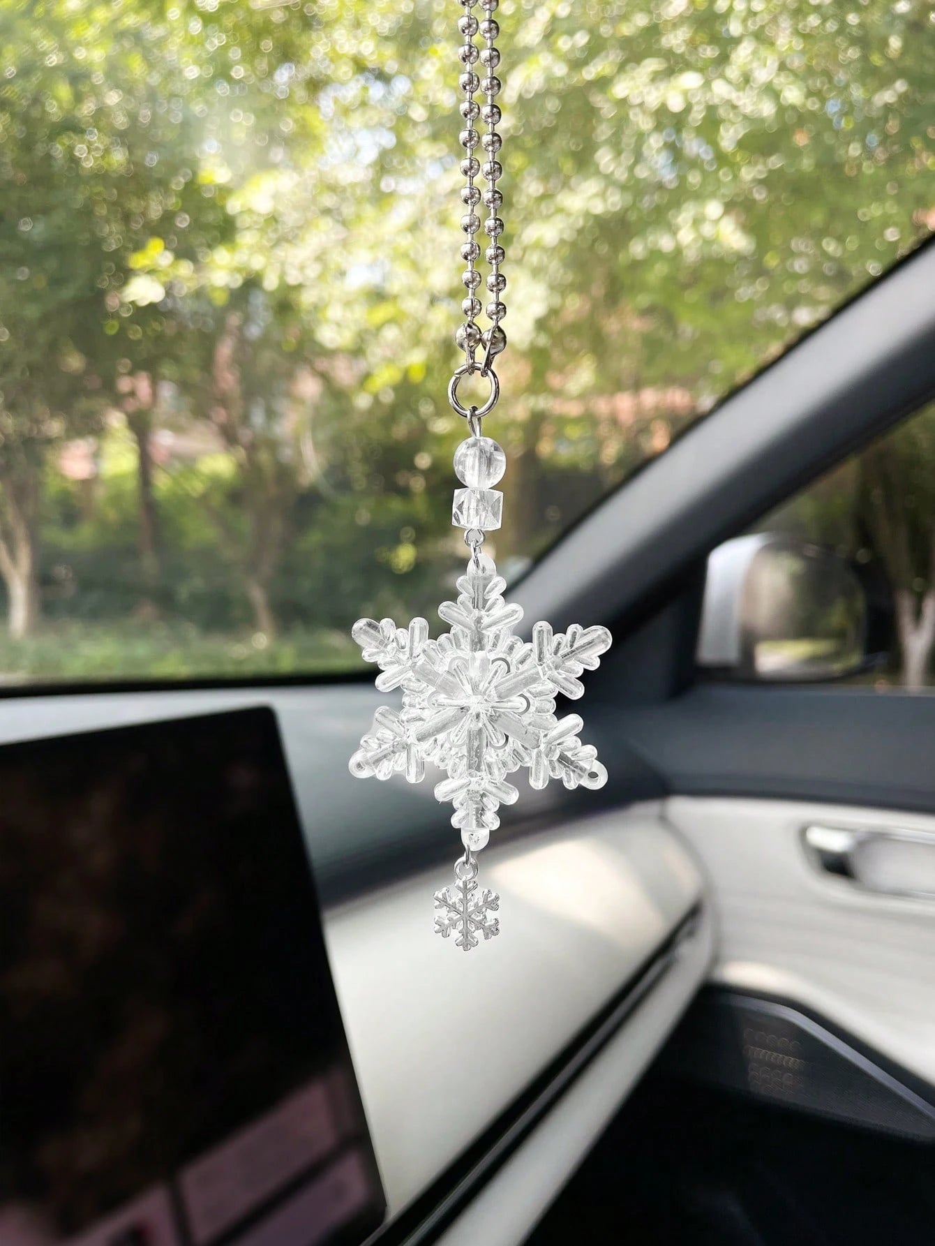 Creative Snowflake Car Hanging Ornament, Car Interior Decor, Car Rearview Mirror Hanging Decoration
