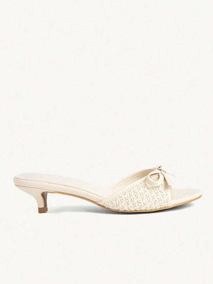 CUCCOO CHICEST Women Shoes Beige Woven Bow Design Elements Fashionable And Comfortable Spring And Summer Vacation Kitten And Slippers Summer Shoes
