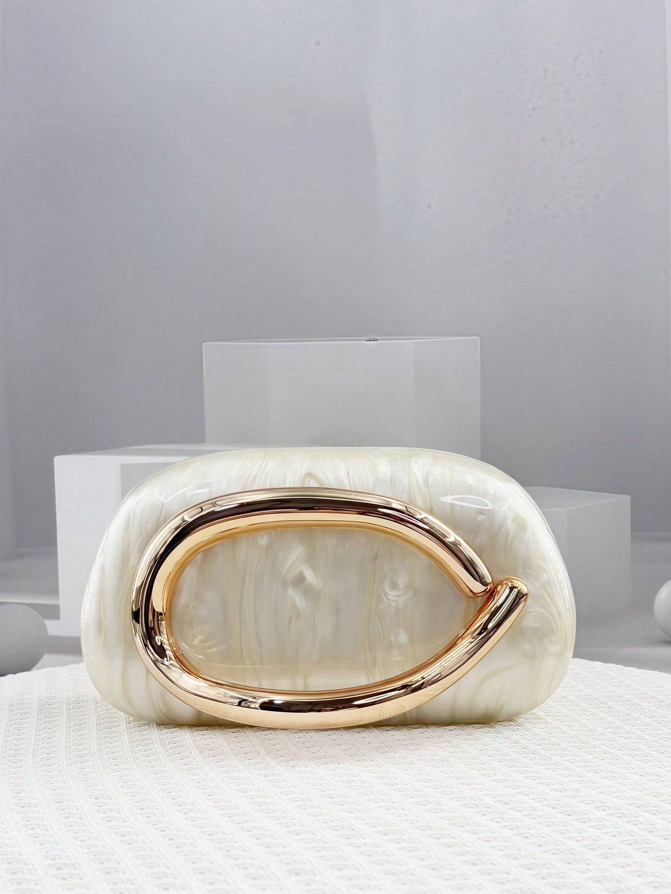 CUCCOO SZL New European & American Women Asymmetrical Acrylic Box Handbag, Unique Shell Shape Classic Round Clutch, Fashion Wedding/Party Purse, Elegant Shell Bag, Perfect For Parties, Weddings, Dinne