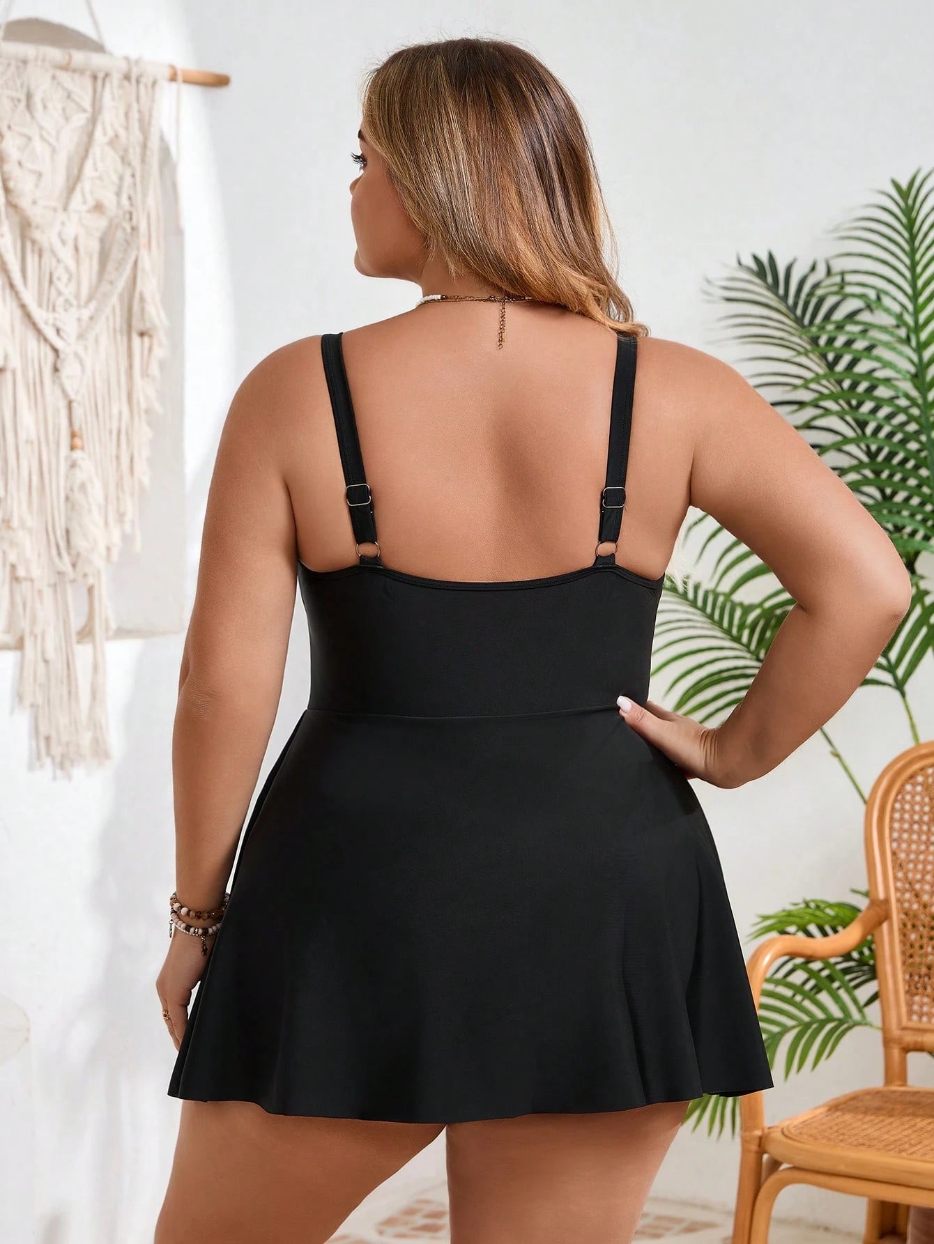 CURVE+ Plus Size Black Square Neck One-Piece Swimdress For Woman,Summer Beach Holiday,Classy Formal Evening Bathing Suits,Flattering & Tummy Concealing