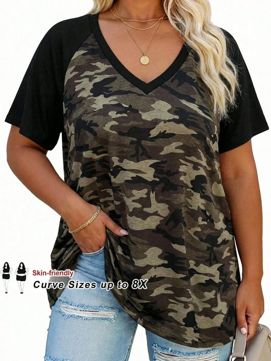 CURVE+ Plus Size Camouflage Print Contrast Sleeve T-Shirt, Suitable For Spring/Summer Vacation