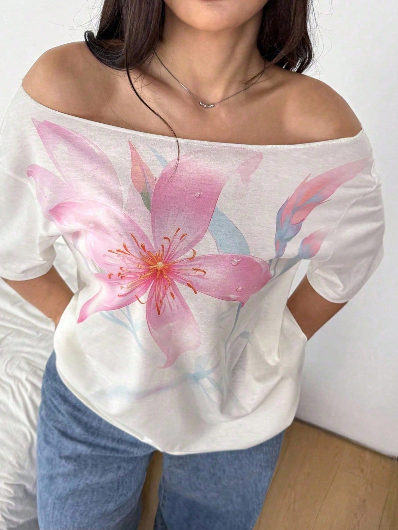CURVE+ Plus Size Women's White Summer Smart Casual Everyday Loose Asymmetrical Neck Off-Shoulder Digital Floral Print Short Sleeve T-Shirt,Elegant Top Fall