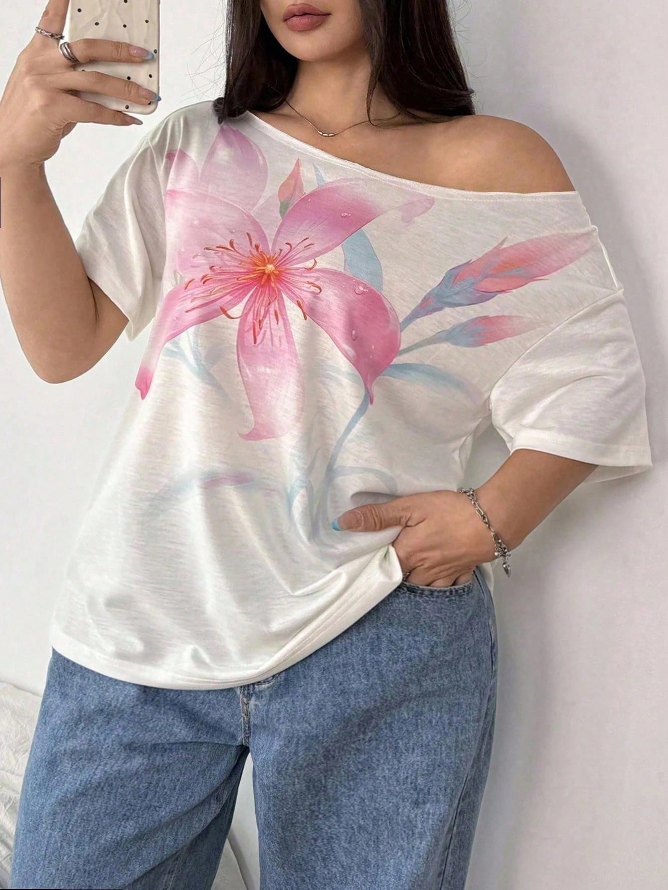 CURVE+ Plus Size Women's White Summer Smart Casual Everyday Loose Asymmetrical Neck Off-Shoulder Digital Floral Print Short Sleeve T-Shirt,Elegant Top Fall