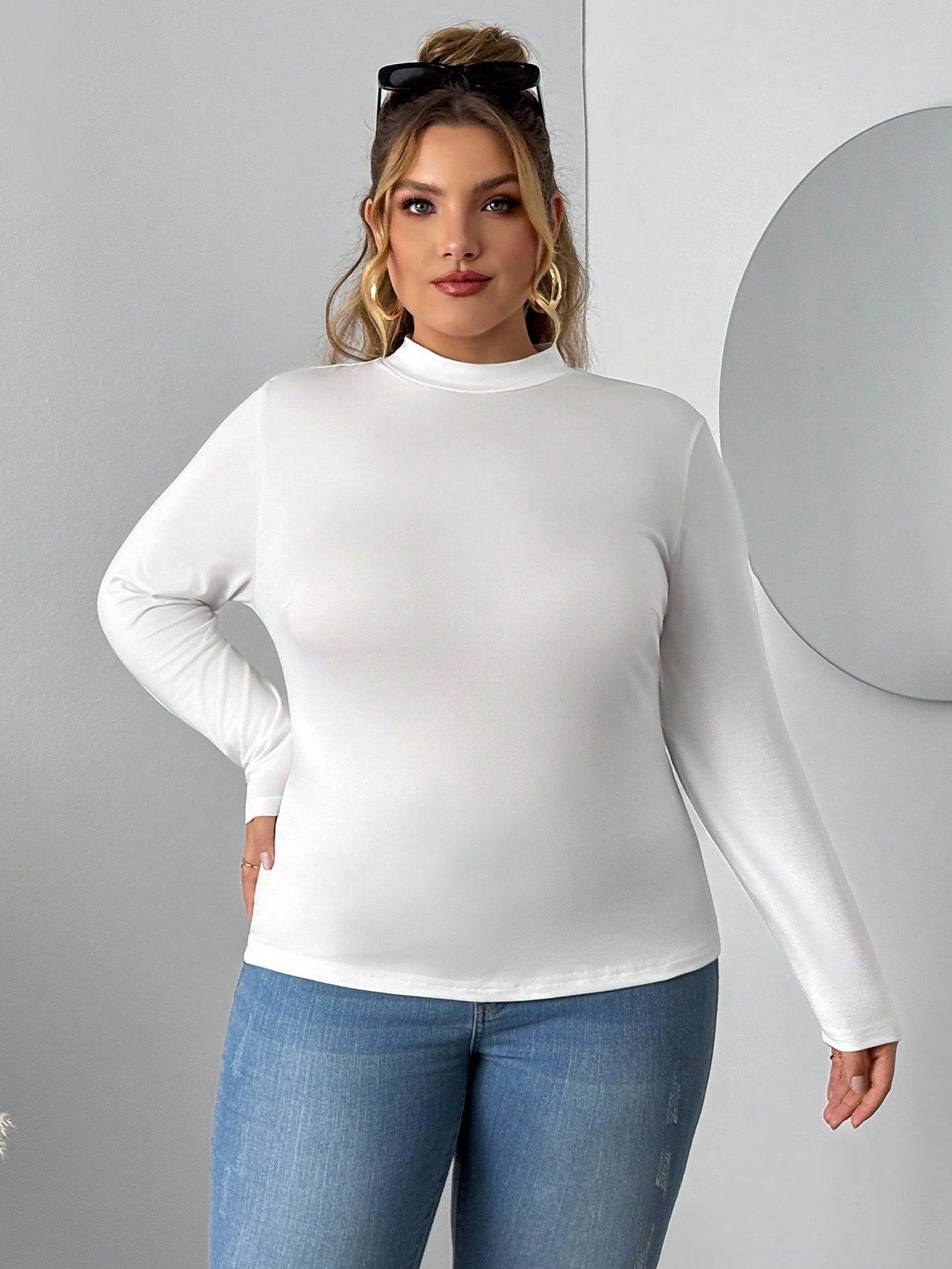 CURVE+ The Plus Size Women's Two Pieces High Neck Tight Fitting Long Sleeved Base T-Shirt Set Is Suitable For Autumn And Winter.Two Of Black White T-Shirts