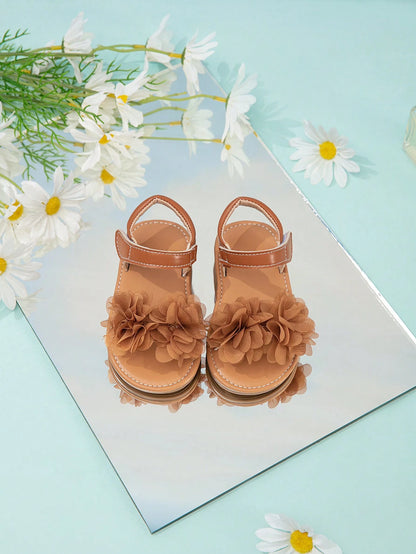 Cute Brown Floral Decorated Sandals For Infants And Toddlers