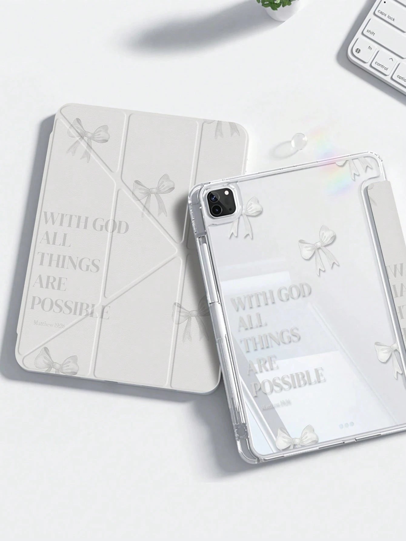 Cute White Bow Pattern Acrylic Transparent Shock-Absorbing Double-Sided Crystal Back Cover Cartoon Letter Pattern Compatible With Ipad 7th 8th 10th Generation 10.2 Inch Built-In Pen Slot Support Sleep