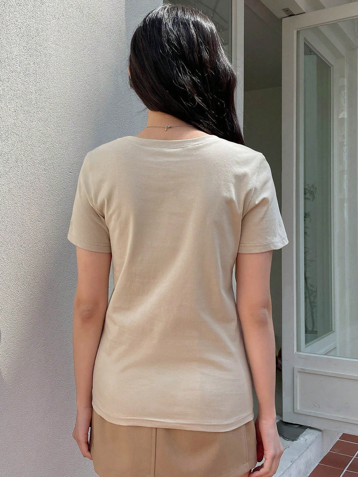 DAZY Solid Round Neck Tee