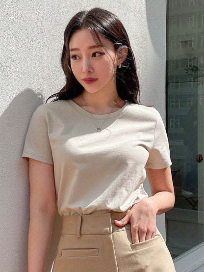 DAZY Solid Round Neck Tee