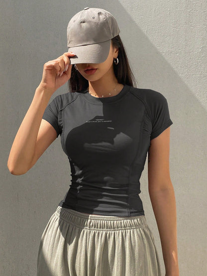 DAZY Summer Ladies' Fashionable Athletic Slim-Fit Short-Sleeved T-Shirt With Letter Print And Raglan Sleeve Design School
