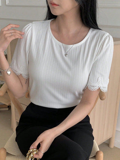 DAZY Women's Artistic Round Neck Basic Loose Fit T-Shirt With Lace Trim Sleeve Cuffs, Summer,Business Casual Women