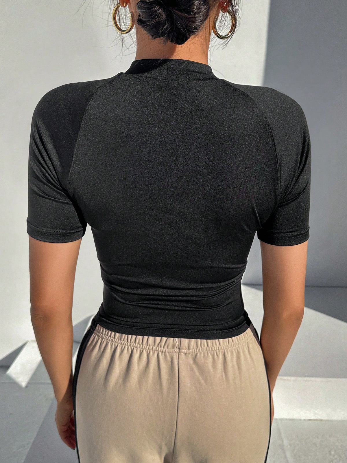 DAZY Women's Half Turtleneck Tight Short Sleeve T-Shirt With Letter Print And Cropped Hem Y2k,Fall Clothes