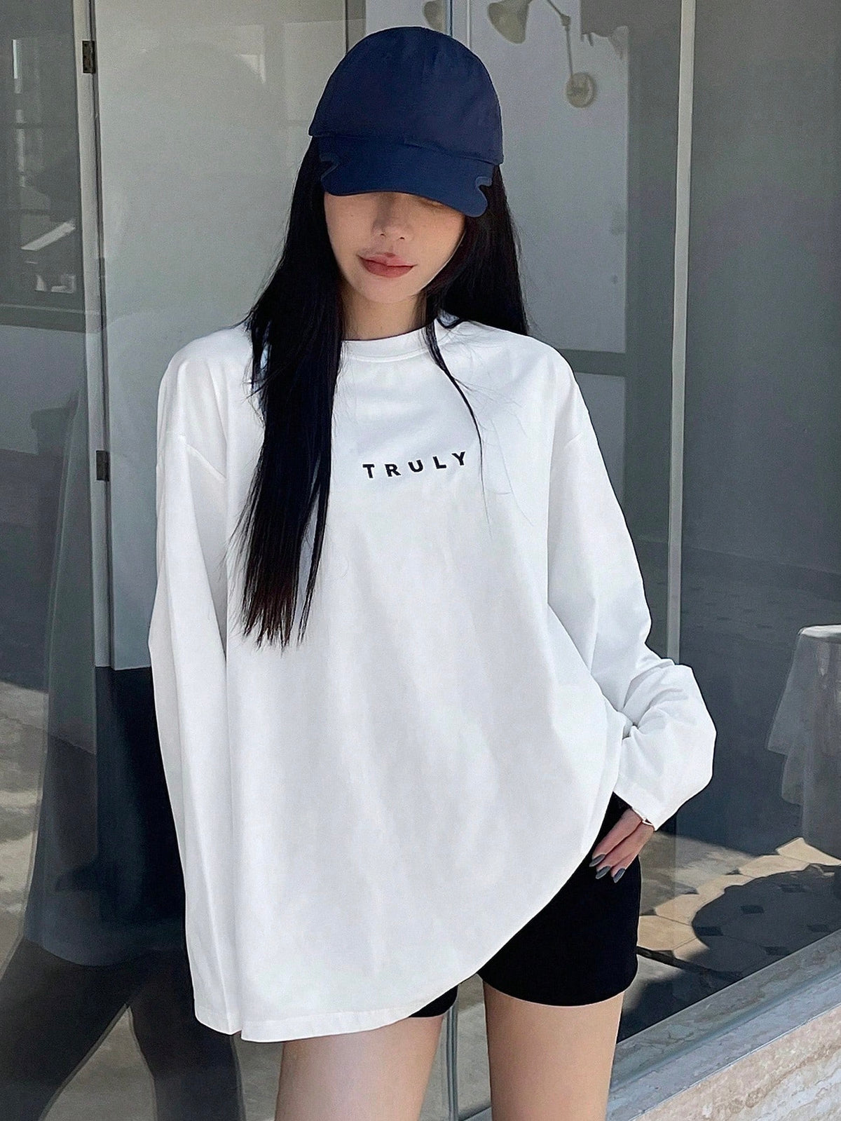 DAZY Women's Round Neck Drop Shoulder T-Shirt With Letter Print,Fall Clothes Long Sleeve Women Tops
