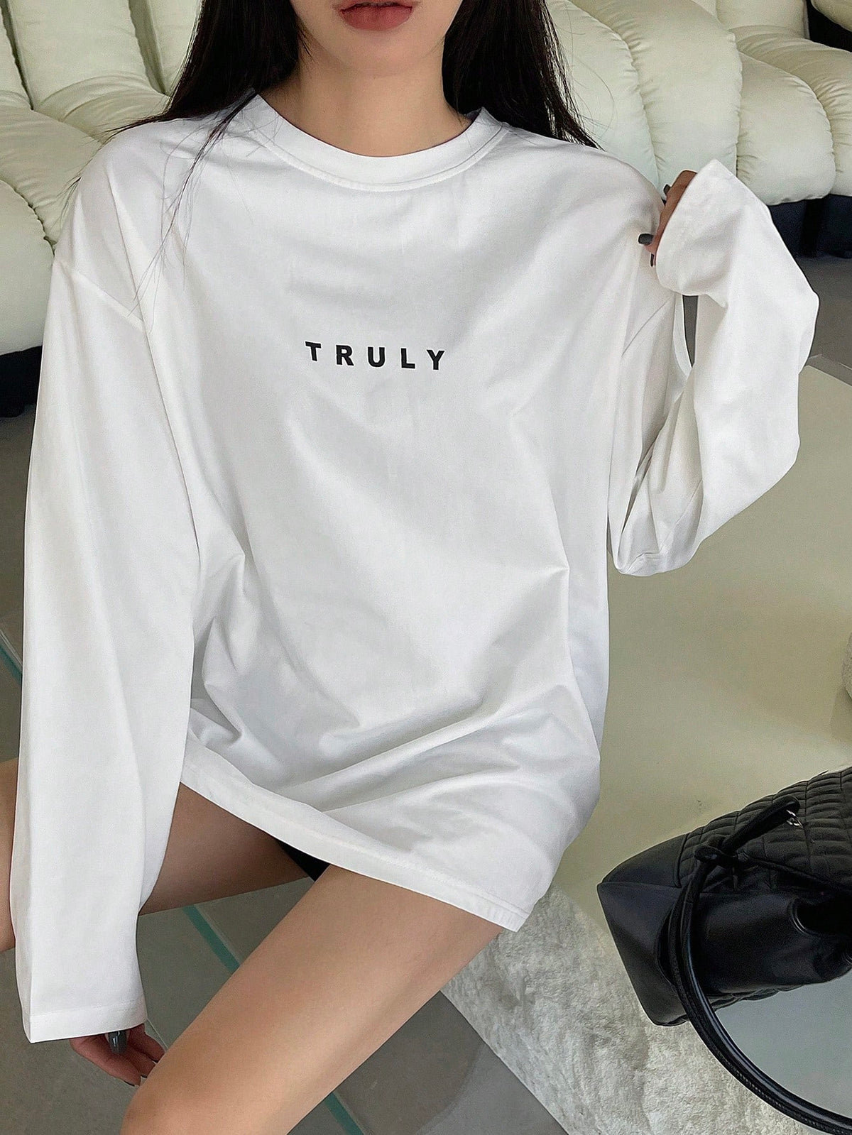 DAZY Women's Round Neck Drop Shoulder T-Shirt With Letter Print,Fall Clothes Long Sleeve Women Tops
