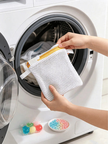 Drawstring Mesh Laundry Bag Set, Includes Anti-Tangle Laundry Balls And Laundry Beads Zipper Bag, Multiple Sizes Laundry Protection Bags, Suitable For Storing Bras, Underwear, Socks, Duvet Covers, Cur