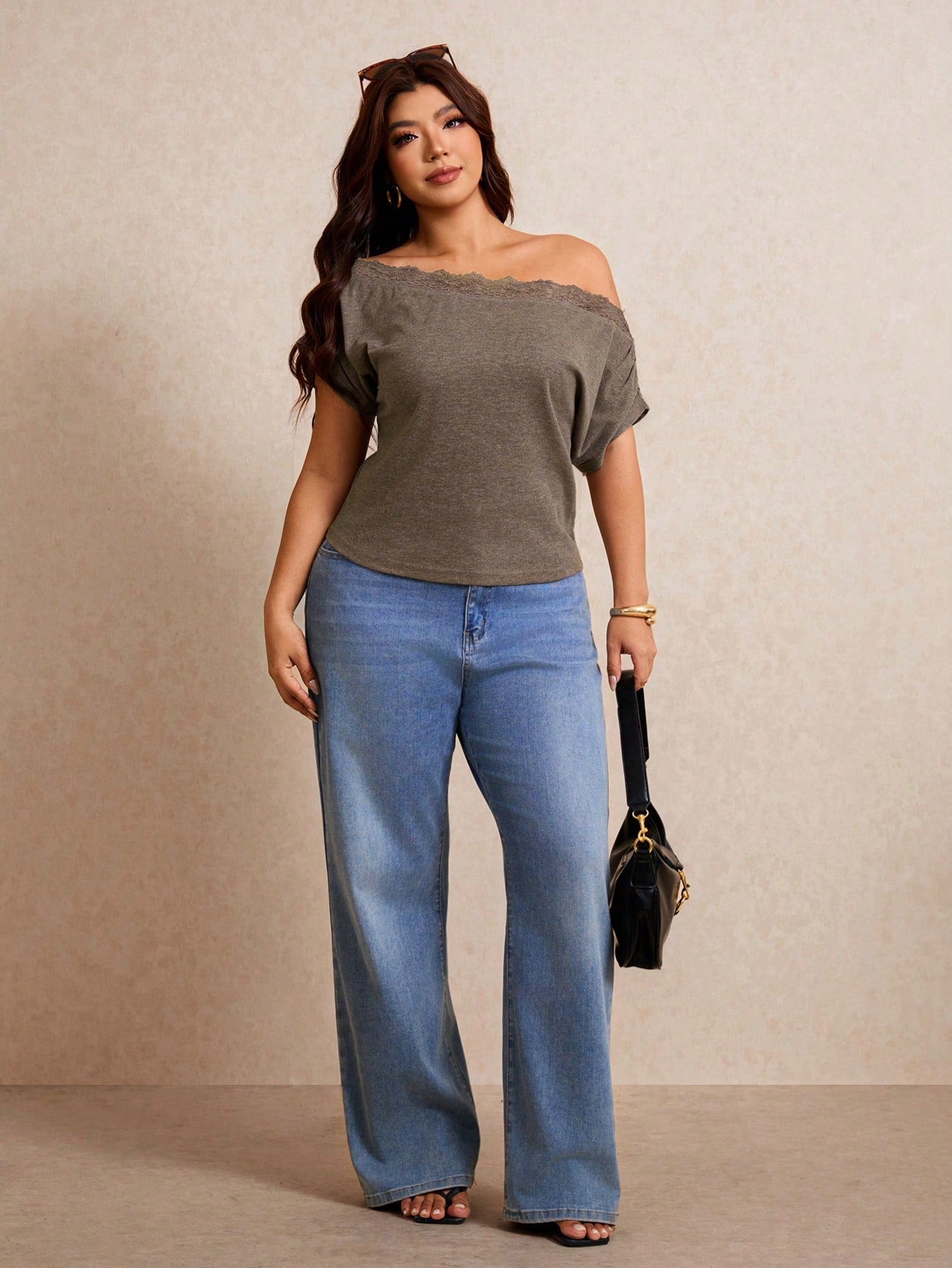 Elaquor Plus Size Summer Casual Lace Patchwork Asymmetric Collar T-Shirt
