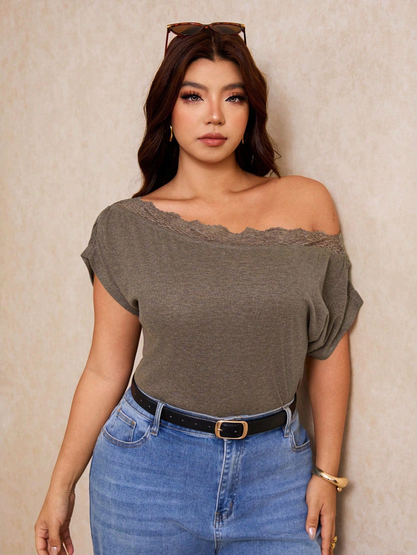 Elaquor Plus Size Summer Casual Lace Patchwork Asymmetric Collar T-Shirt