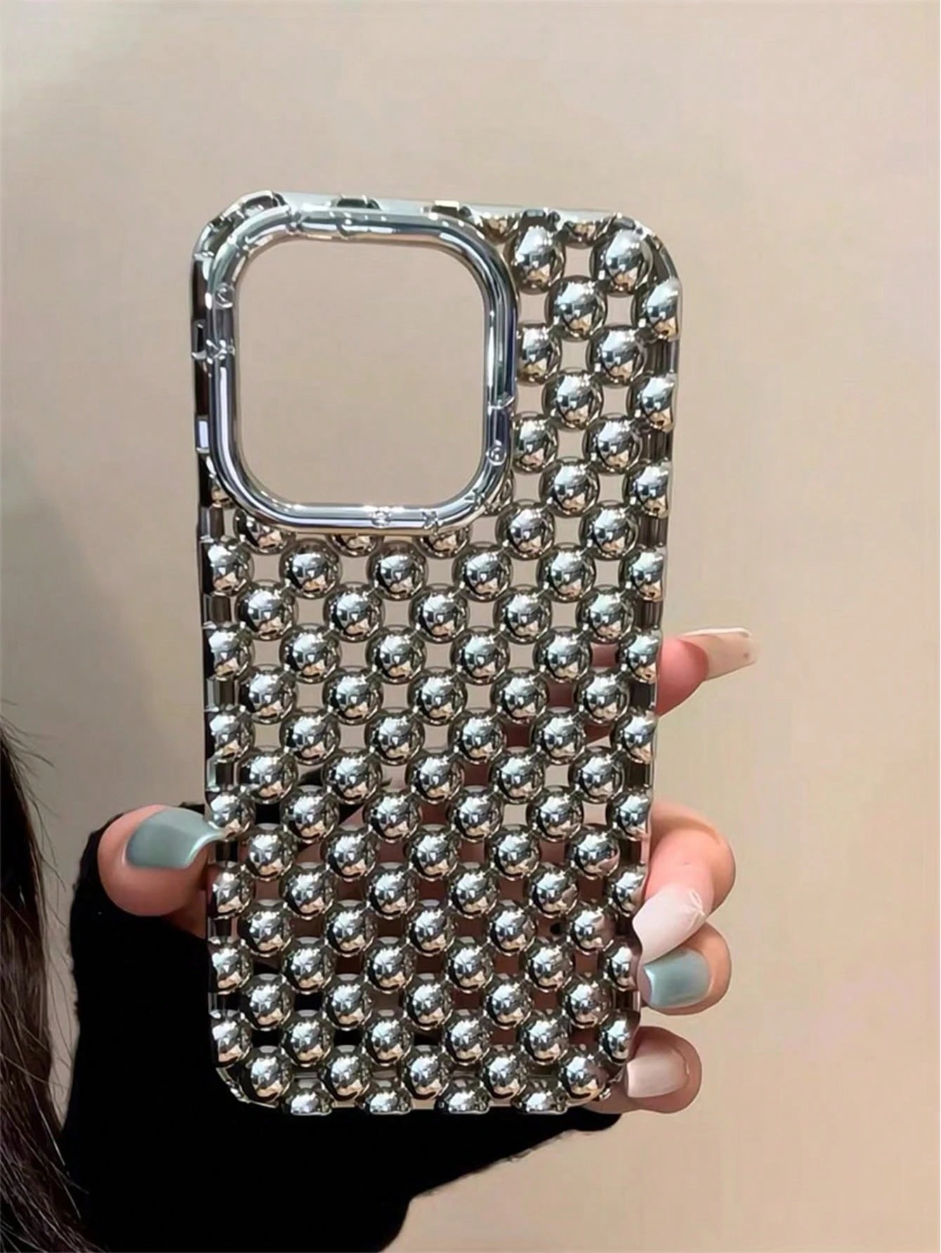 Elegant Hollow Steel Bead Electroplated Matte Silver Phone Case Compatible With Iphone 16, IPhone 15 Pro Max, IPhone 17/17 Pro/17 Pro Max, New IPhone 14 Soft Case, IPhone 13 Anti-Fall Protective Cover