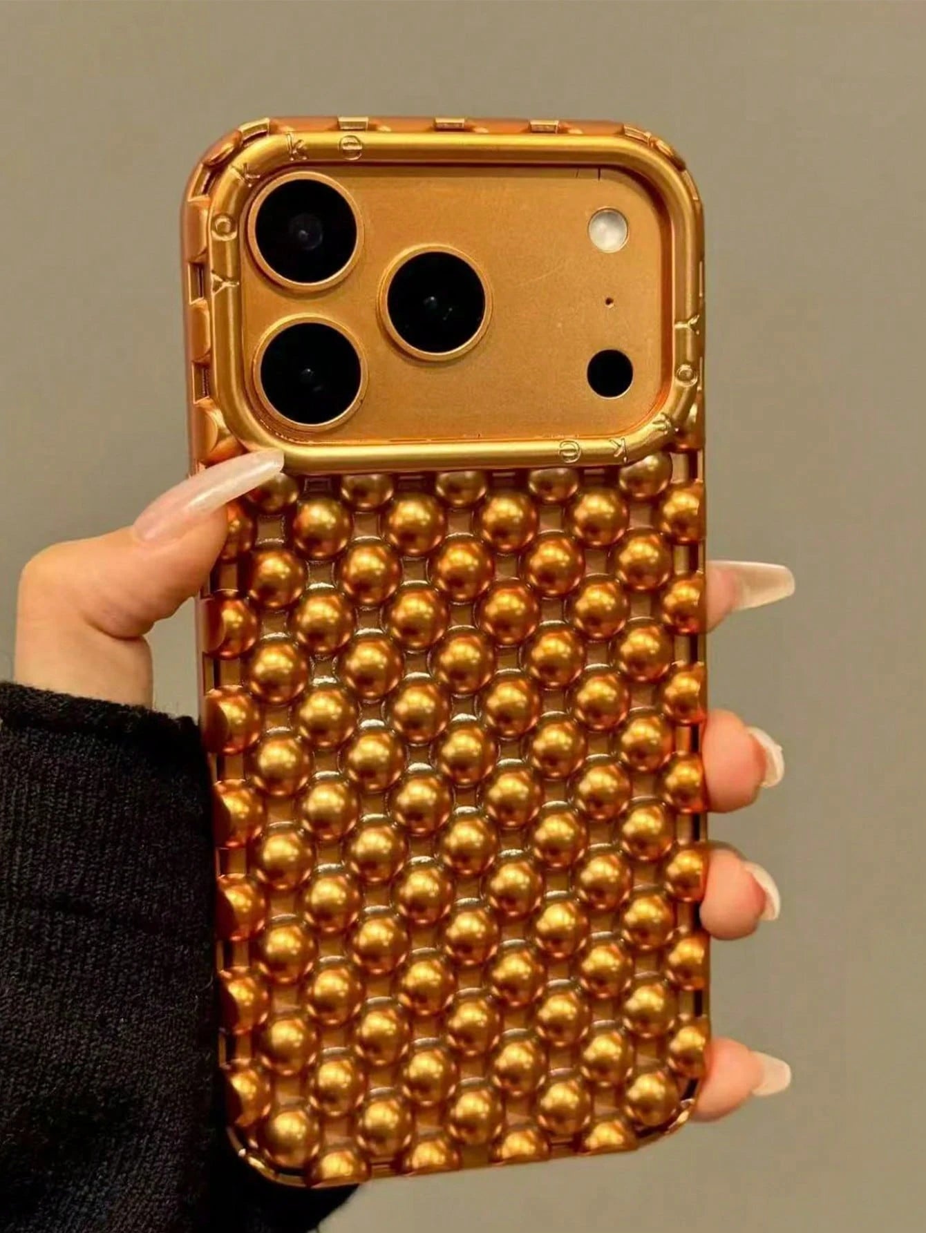 Elegant Hollow Steel Bead Electroplated Matte Silver Phone Case Compatible With Iphone 16, IPhone 15 Pro Max, IPhone 17/17 Pro/17 Pro Max, New IPhone 14 Soft Case, IPhone 13 Anti-Fall Protective Cover