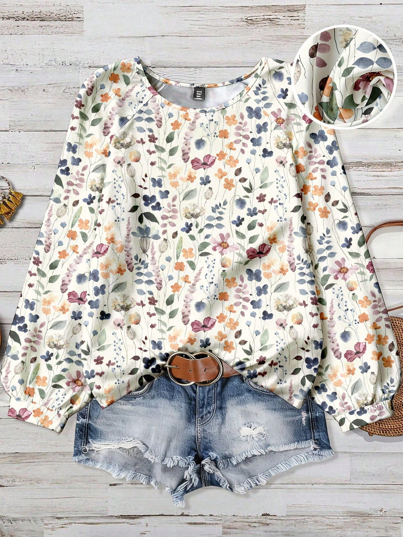 EMERY ROSE Plus Size Women Summer White Round Neck Texture Bubble Wrinkle Full Floral Raglan Sleeve Flowy Shirt Top,Autumn Smart Casual Everyday Boho Cute Blouse