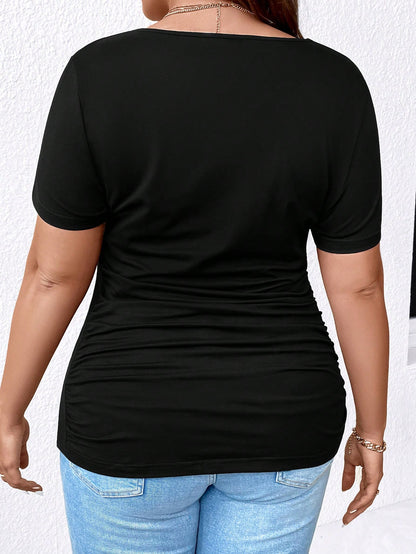EMERY ROSE Plus Solid Ruched Side Tee