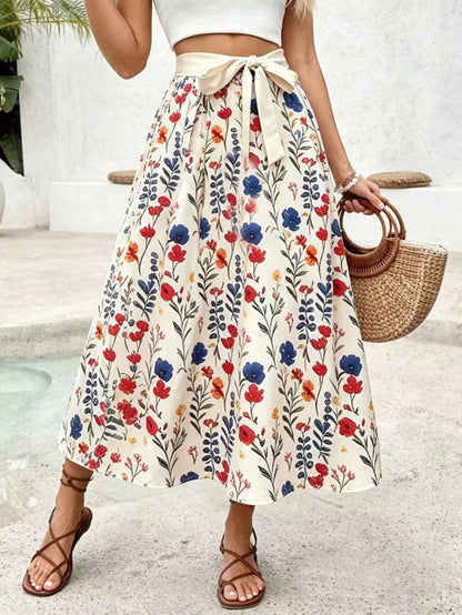 EMERY ROSE Summer For Women Beach Vacation For Women Floral Women's Half Skirt With Petal Print In Vacation Style