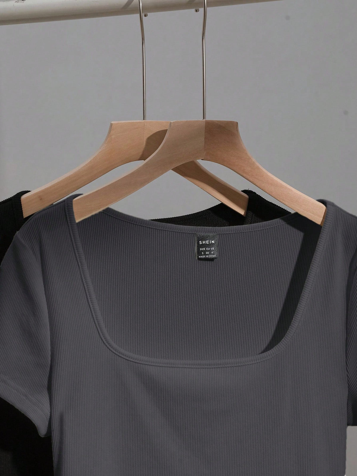 EZwear 2pcs Women's Square Neck Short Sleeve Casual Slim Fit Sexy T-Shirts, Black & Dark Grey, Suitable For Summer