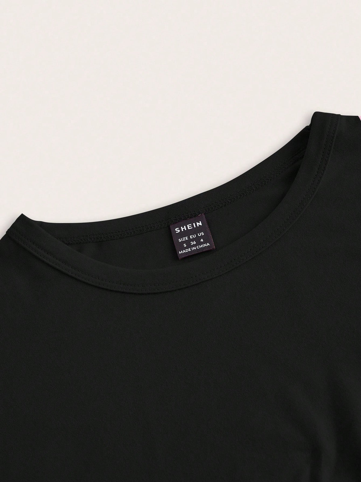 EZwear 4pcs Black, Olive Green, White Casual Round Neck Short Sleeve Fitted Women T-Shirts, Suitable For Summer