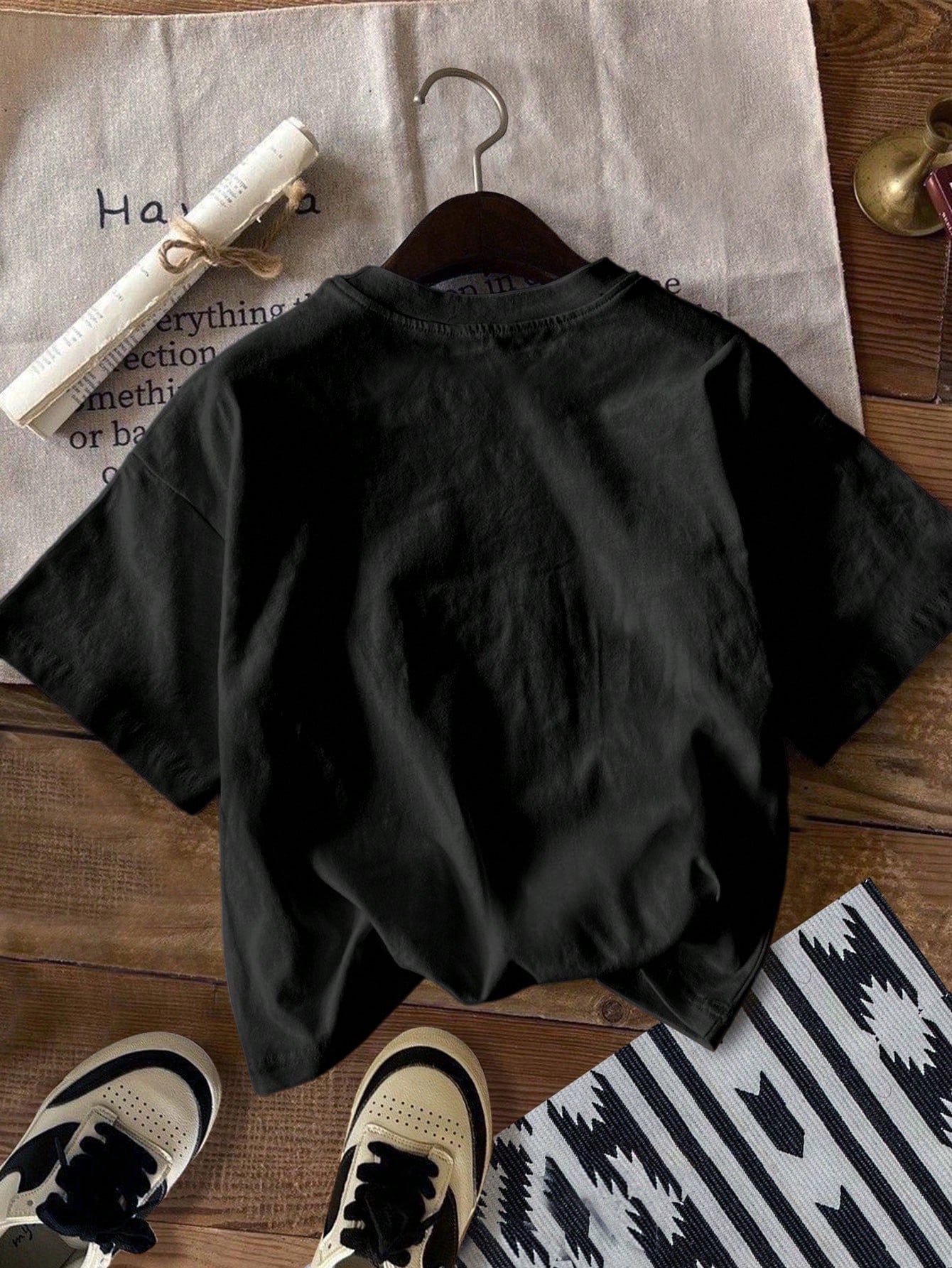 EZwear Casual Loose Nine-Grid Bow Pattern Round Neck Short Sleeve T-Shirt For Women, Suitable For Summer Suitable For Going Out