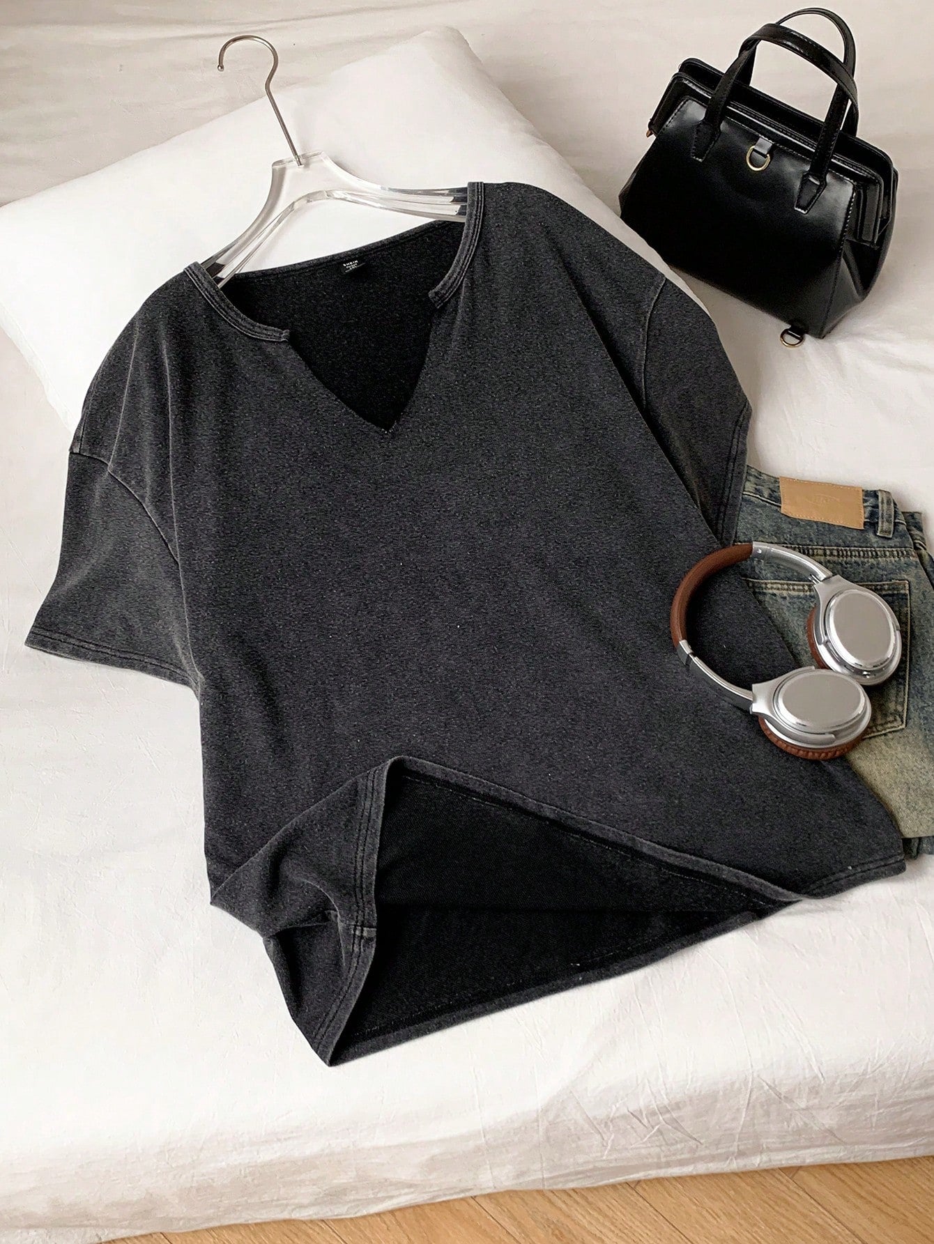 EZwear Plus Size Spring/Summer Clothing, Distressed Acid Wash Loose Fit Short Sleeve V-Neck T-Shirt, Cotton Fabric, Spring/Summer