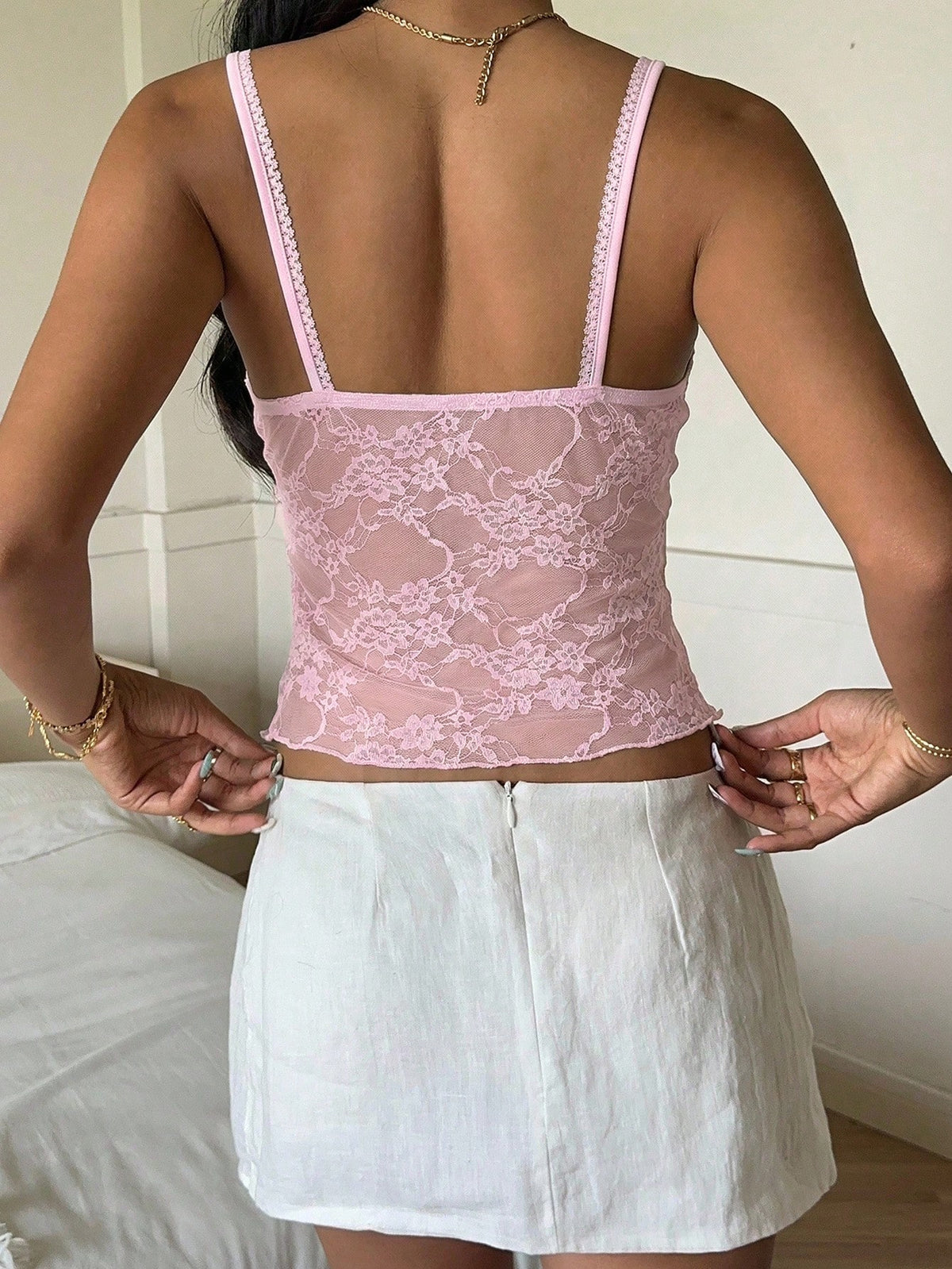 EZwear Summer Elegant Sexy Women's Solid Color Ruffle Trim Textured Camisole Going Out Vacation Cream White