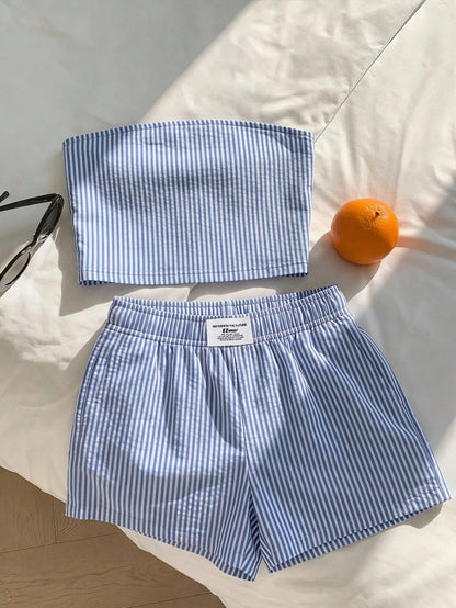 EZwear Women's Blue White Stripe Bandeau Top And Shorts 2-Piece Set,Summer Casual Vacation Holiday Beach Outfit,Minimalist Retro Elegant Commuter Outfit
