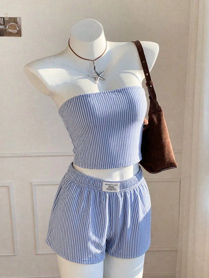 EZwear Women's Blue White Stripe Bandeau Top And Shorts 2-Piece Set,Summer Casual Vacation Holiday Beach Outfit,Minimalist Retro Elegant Commuter Outfit