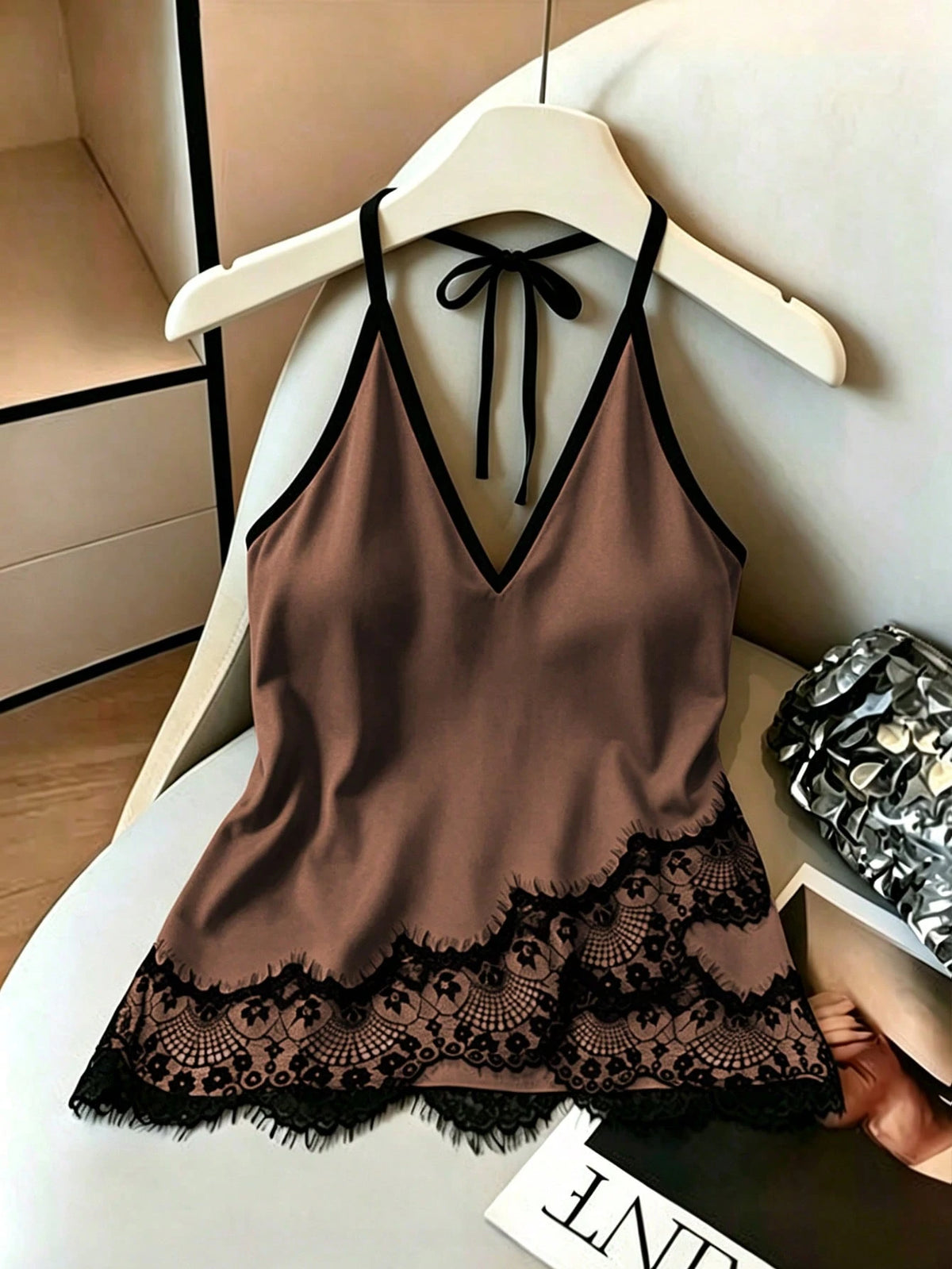 EZwear Women's Contrast Lace Fashion Sexy Halter Top