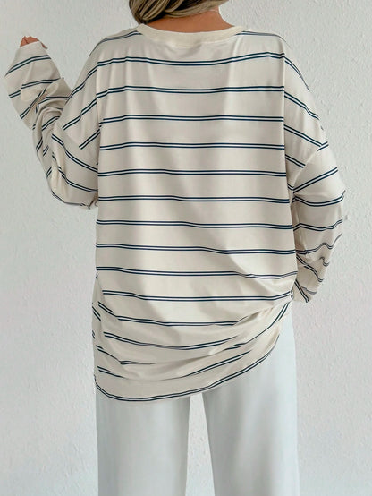 EZwear Women's Crew Neck Long Sleeve Striped Simple Casual Top For Daily Wear
