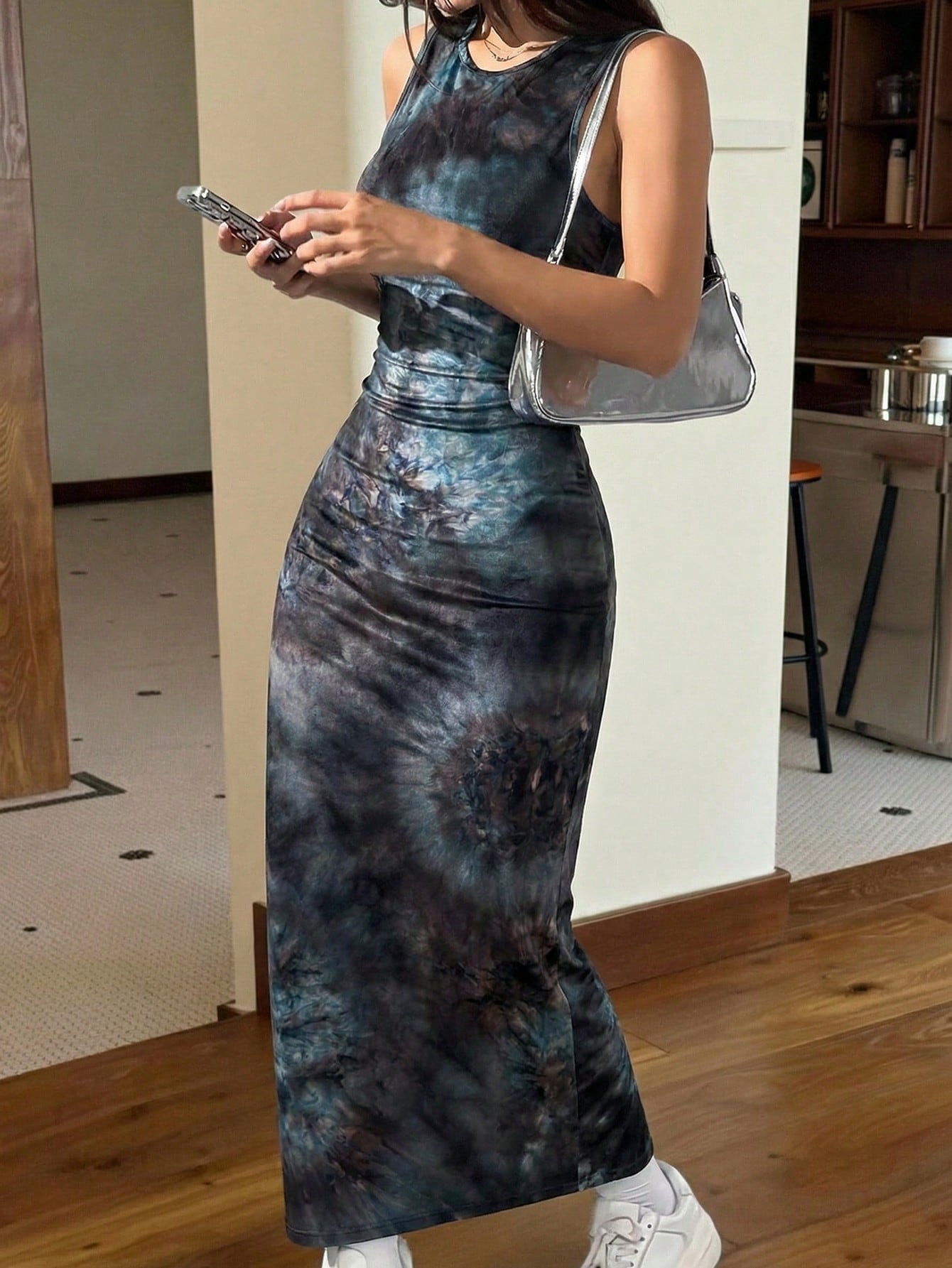 EZwear Women's Slim Summer Floral Print Strap Bodycon Long Dress Blue Tye Dyed Unique Sleeveless Women Elegant Outfits Tie Dye Dresses For