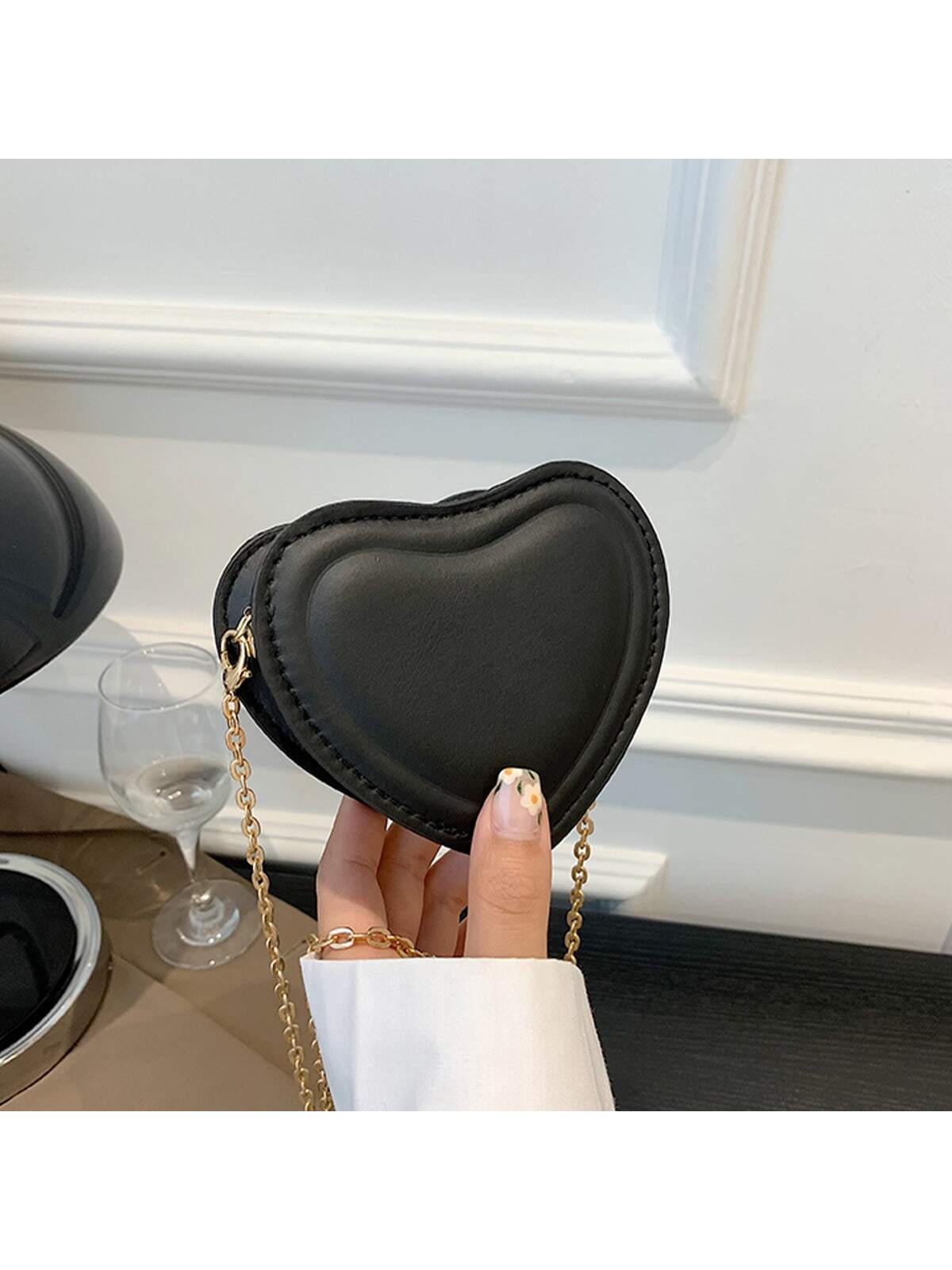 Fashionable Novelty Bag Heart Design Yellow Mini Chain Valentines, Fashionable Butter Yellow Bag For Women, Yellow