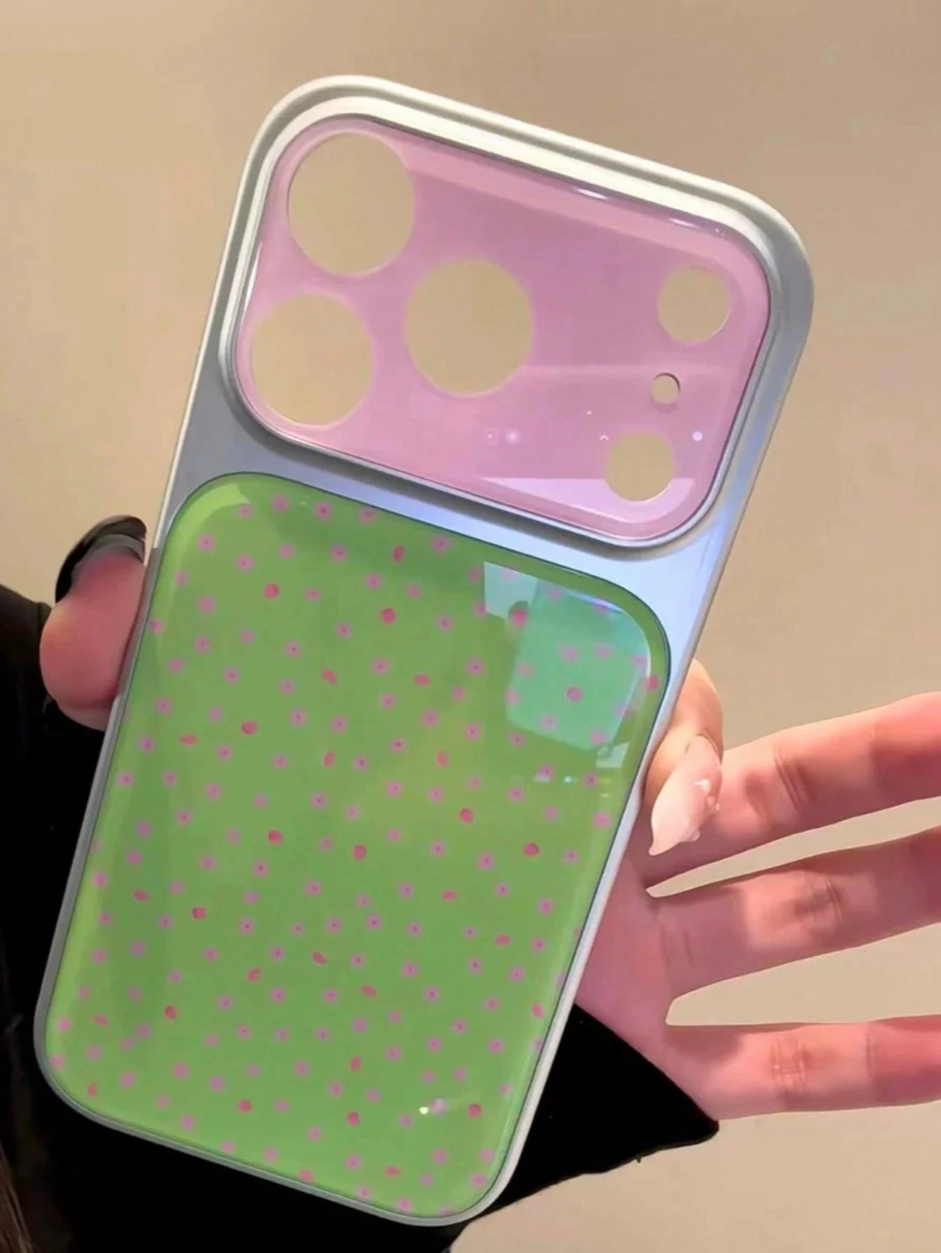 Flower Korean Ins Style Green Base Pink Floral 17 Phone Case, Electroplated Acrylic 16 Pro Max 15 New Design Protective Cover, Compatible With IPhone 17 Pro, Super Stylish