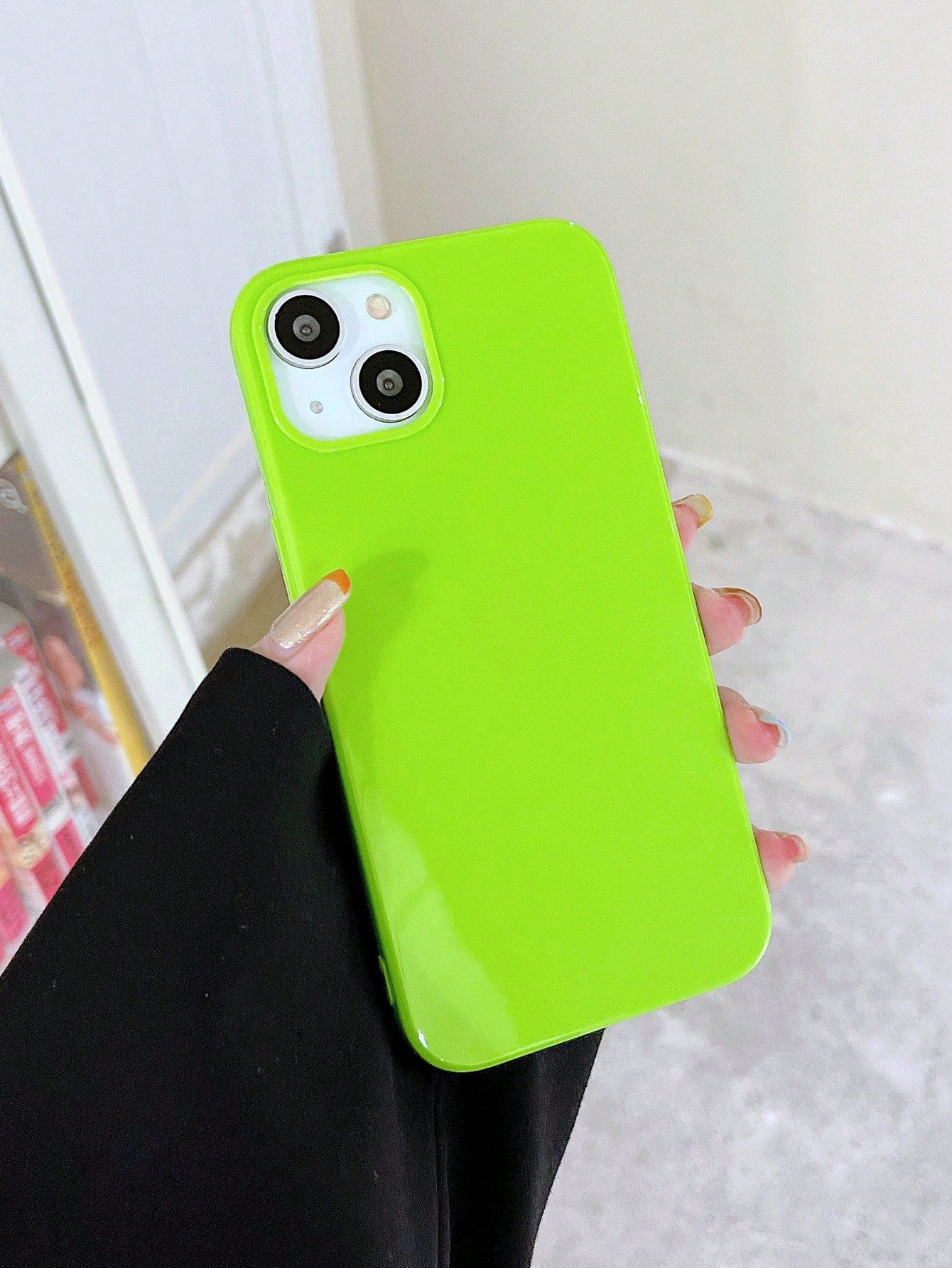 Fluorescent Green Solid Color Soft TPU Phone Case For New Apple 17PROMAX/17PRO/17/17Air, 1pc Fluorescent Green Solid Color Phone Case, Dopamine Sweet Cool Style Design, High Saturation Bright Color Ey