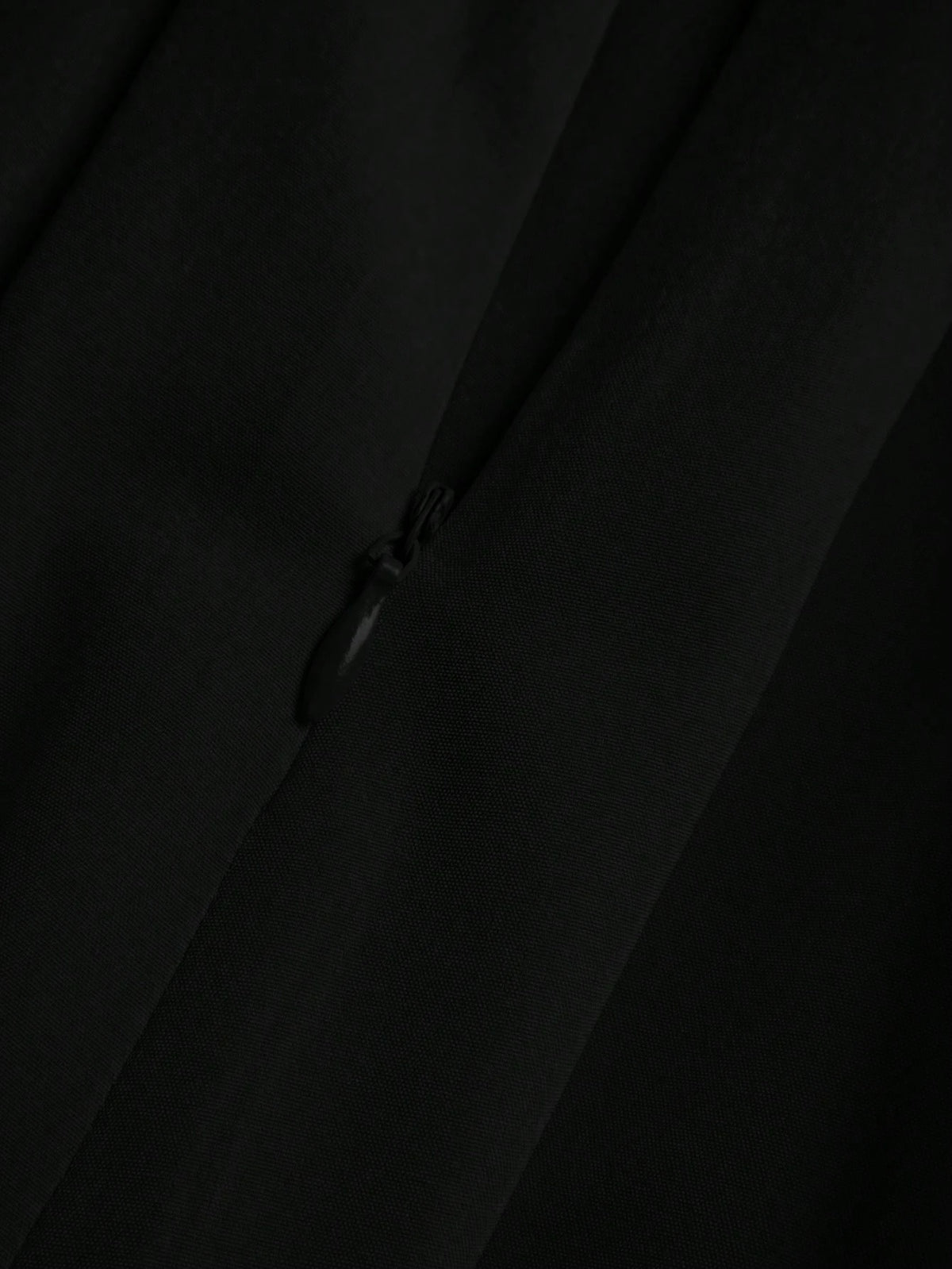 Franclia Women's Casual Pleated A-Line Black Skirt, Versatile For Spring & Autumn