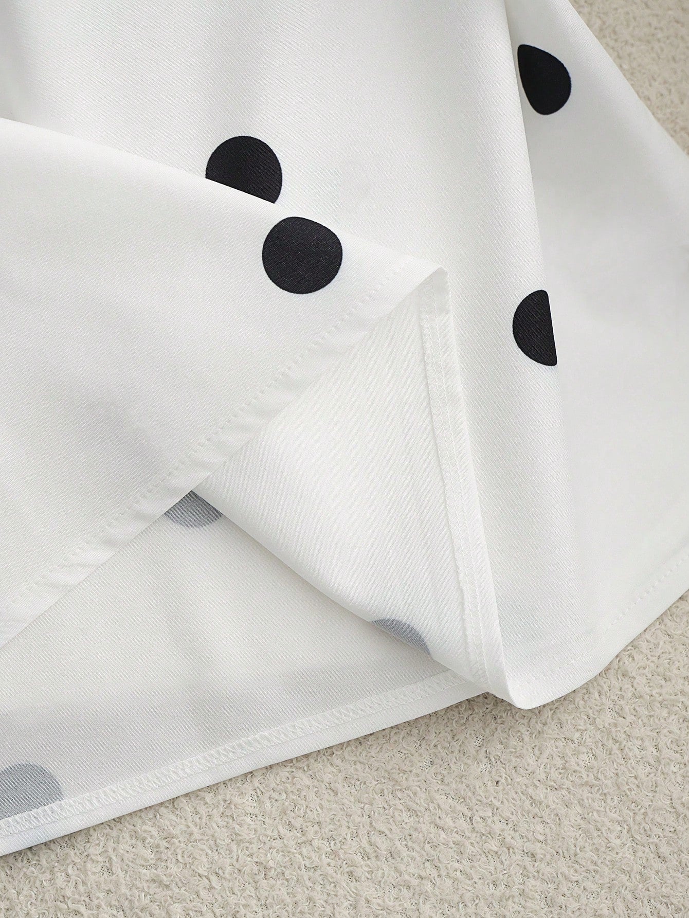 Franclia Women's Elegant White With Black Polka Dots Blouse,Ruffle Flutter Sleeve V-Neck Pullover,Office Business Casual Tops For Summer Vacation Wear