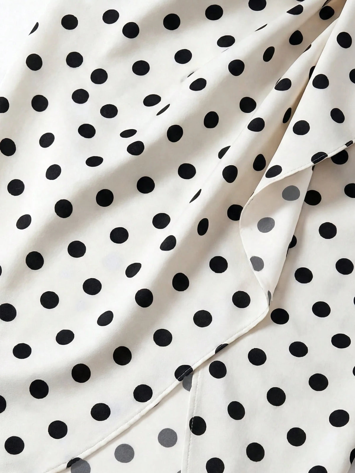 Franclia Women's Polka Dot Print Pleated Asymmetrical Hem Bodycon Skirt
