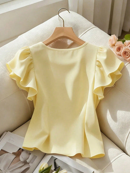 Franclia Women's Solid Color Ruffle Sleeve Round Neck Shirt, Yellow, Fashion Versatile French Style Short Pearl Button Decorated Blouse, Elegant Summer Top