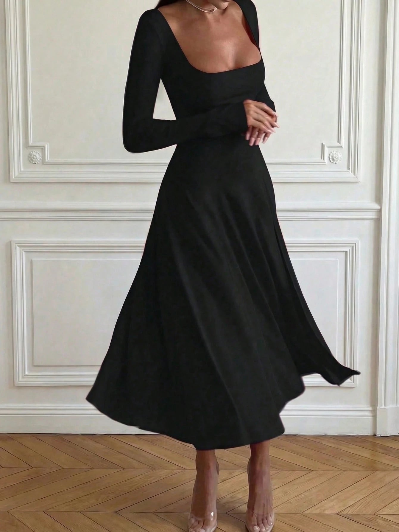 French Elegant Waist-Cinching High-Waisted Fitted Elegant Spaghetti Strap Square Neck Solid Color A-Line Midi Dress For Women Black