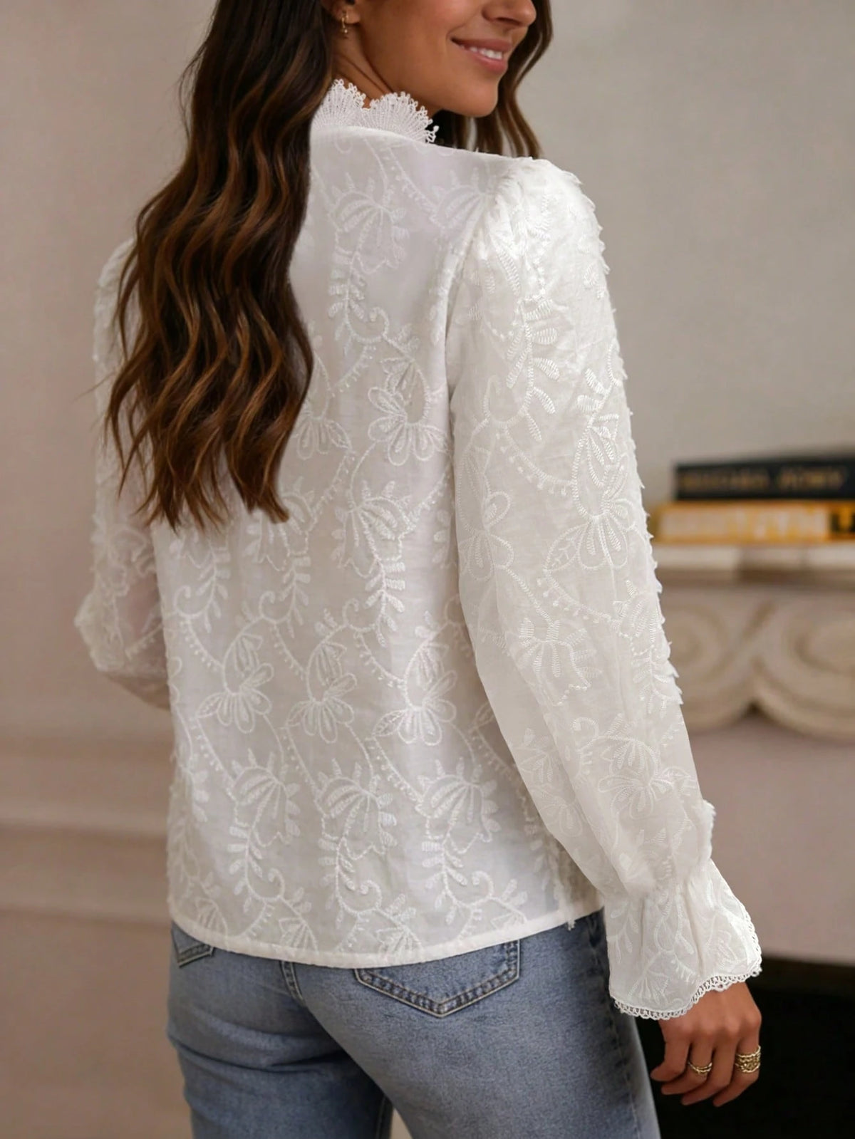 French Fitted Elegant Versatile Blouse, Solid Color Lace Collar, Floral Embroidery, Long Sleeve Shirt For Daily Wear White