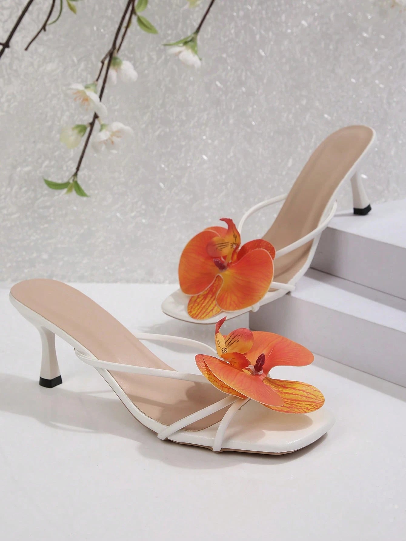 French Stiletto Heel Floral Strap Sandals, Minimalist Niche Slim Fit Summer Shoes Suitable For Dates, Shopping, Parties,Kitten Heels,Flip Flops