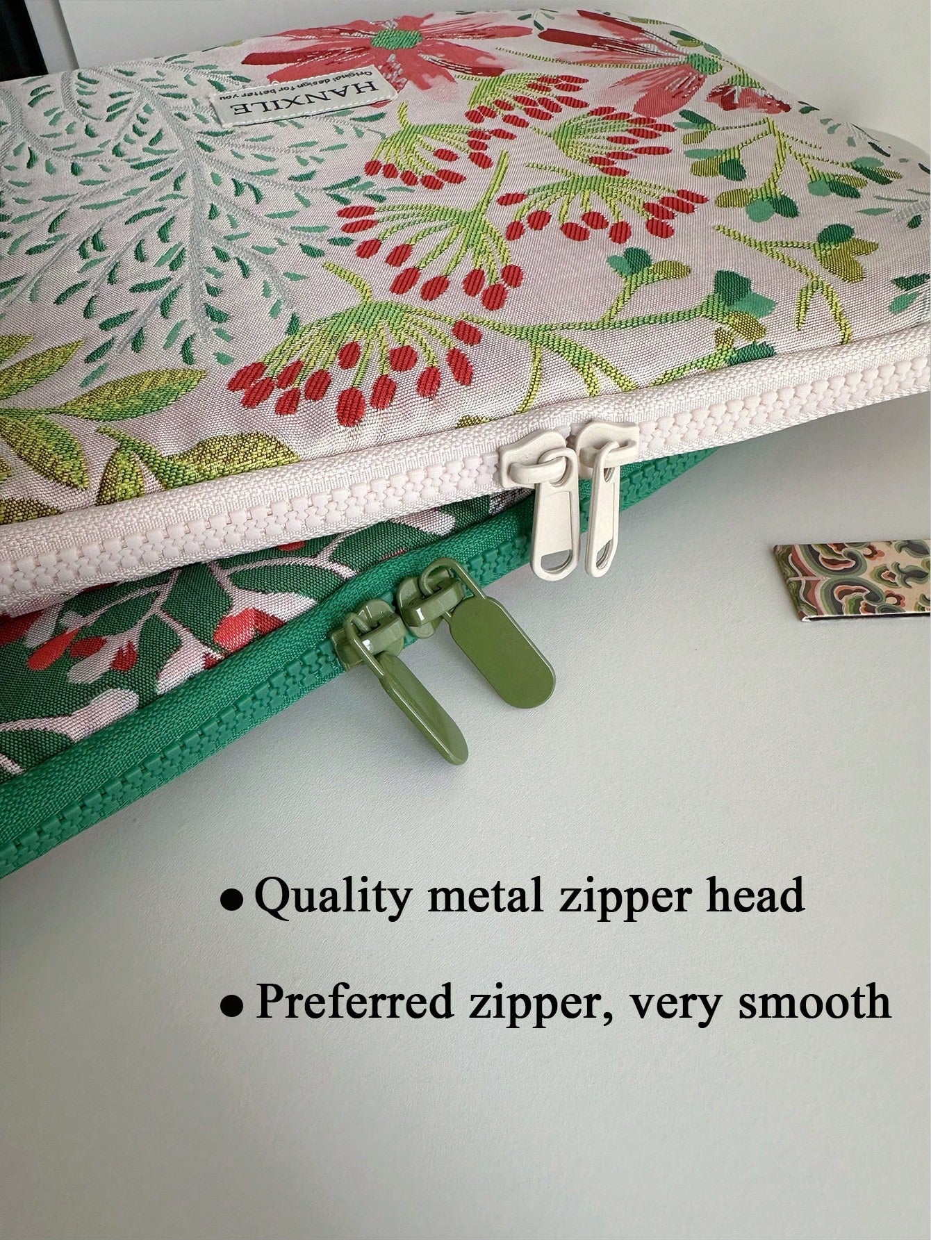 Fresh And Simple Gesanghua Relief Portable Computer Bag Laptop Case Travel Lightweight Stylish For Home Outdoor Daily Use Travel Essentials