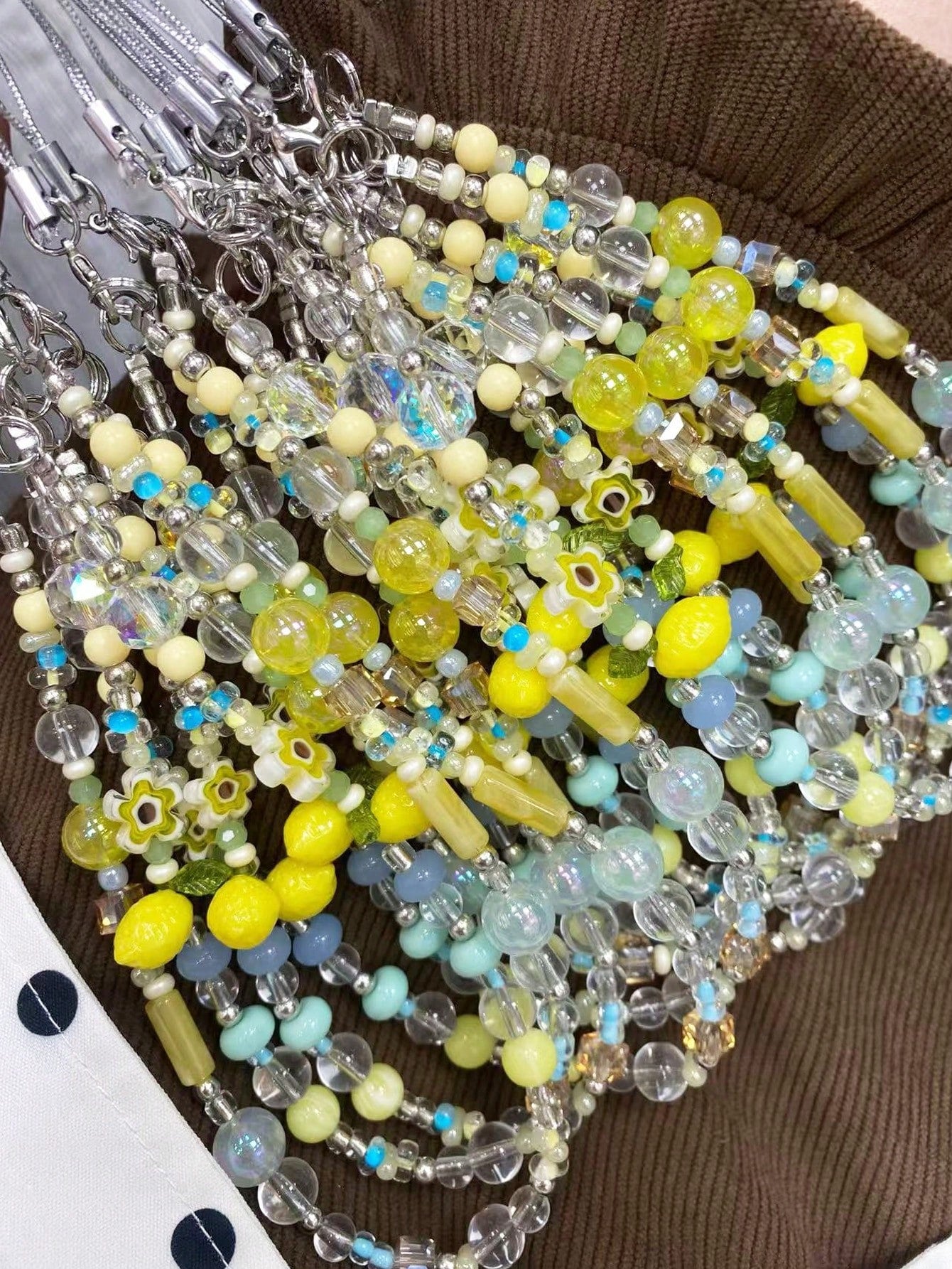 [Fresh Summer Style] Lemon And Flower Beaded Phone Chain, Summer Aesthetic Phone Wristlet, Cute Anti-Loss Phone Lanyard, CCD Camera Pendant, Bag Charm- These Add A Bright And Cheerful Touch To Your D