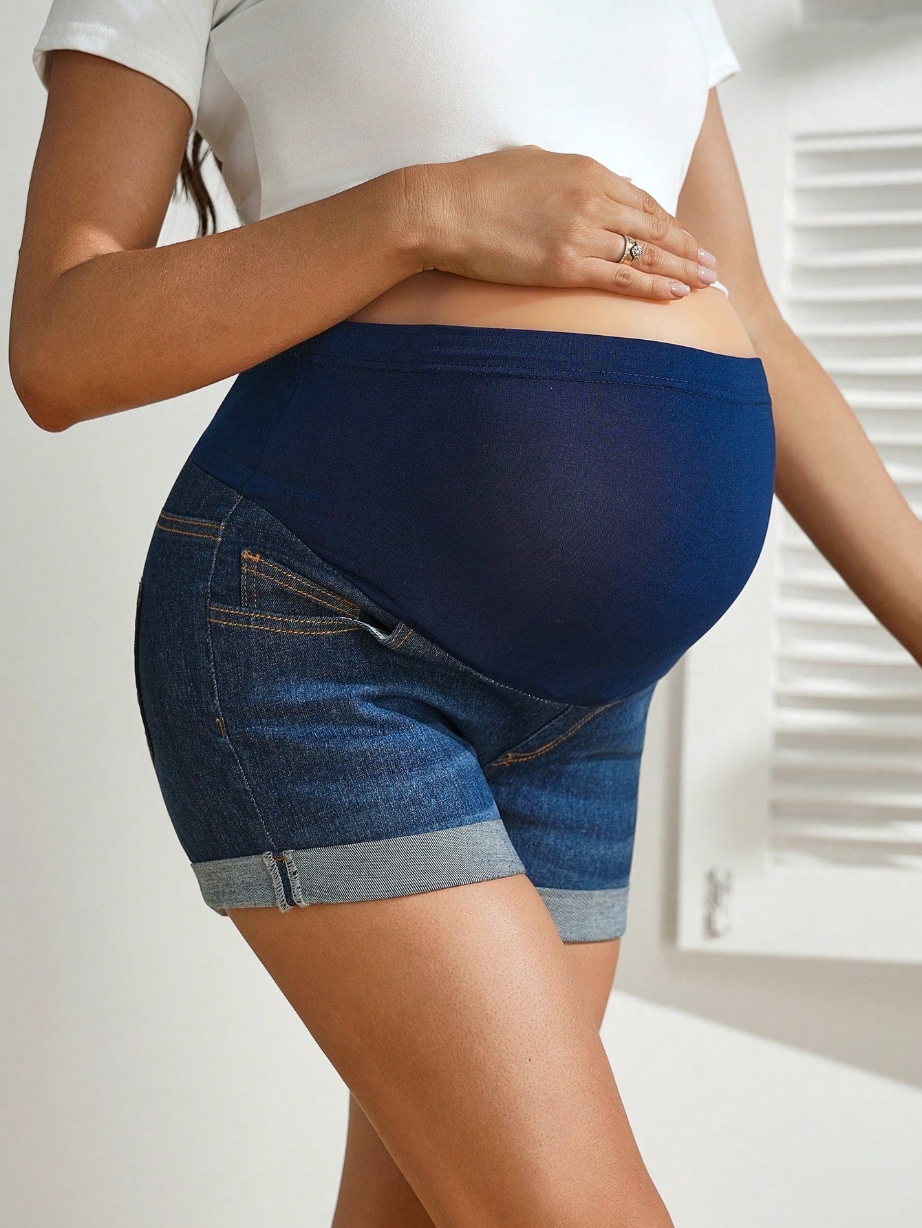 GentleRue Maternity Maternity Simple Dark Wash Denim Shorts,Navy Blue Summer Smart Casual Jean Shorts For Pregnant Women,Ladies Bum Shorts